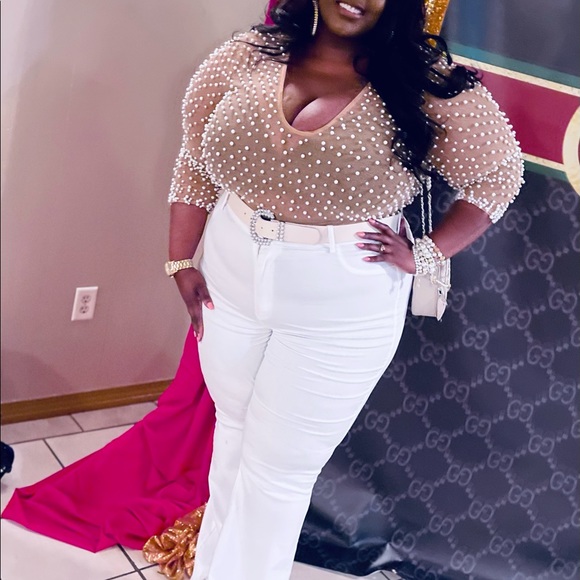 Meet your Posher, Mahogany Drip - Picture 14 of 16